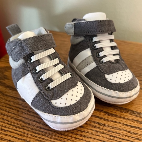 First Steps 3-6m grey/white sneakers - Infant Baby - Picture 6 of 6